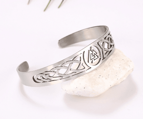 Pulsera de acero inoxidable con símbolo Valknut céltico