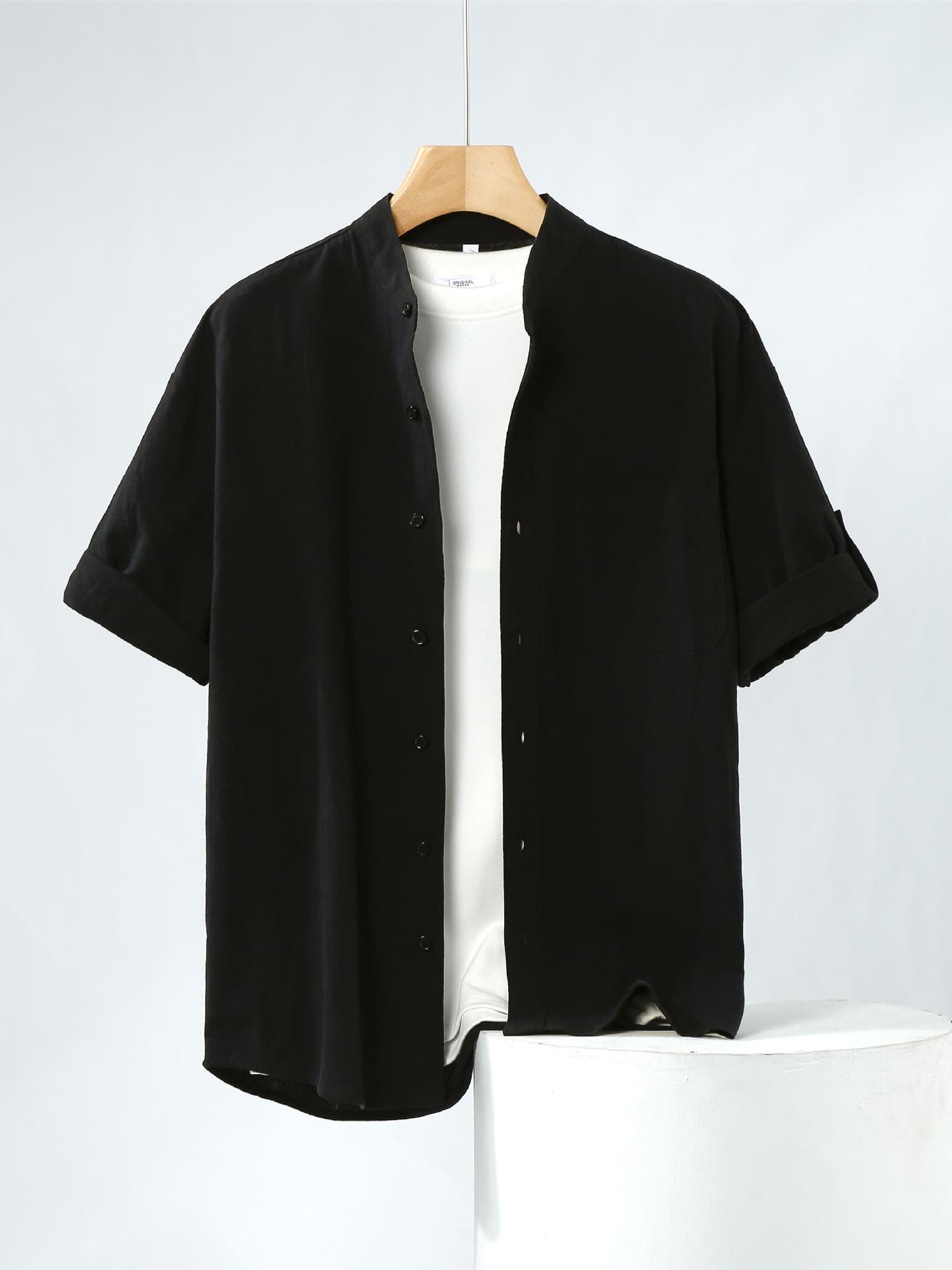 Camisa de algodón y lino con cuello parado estilo chino
