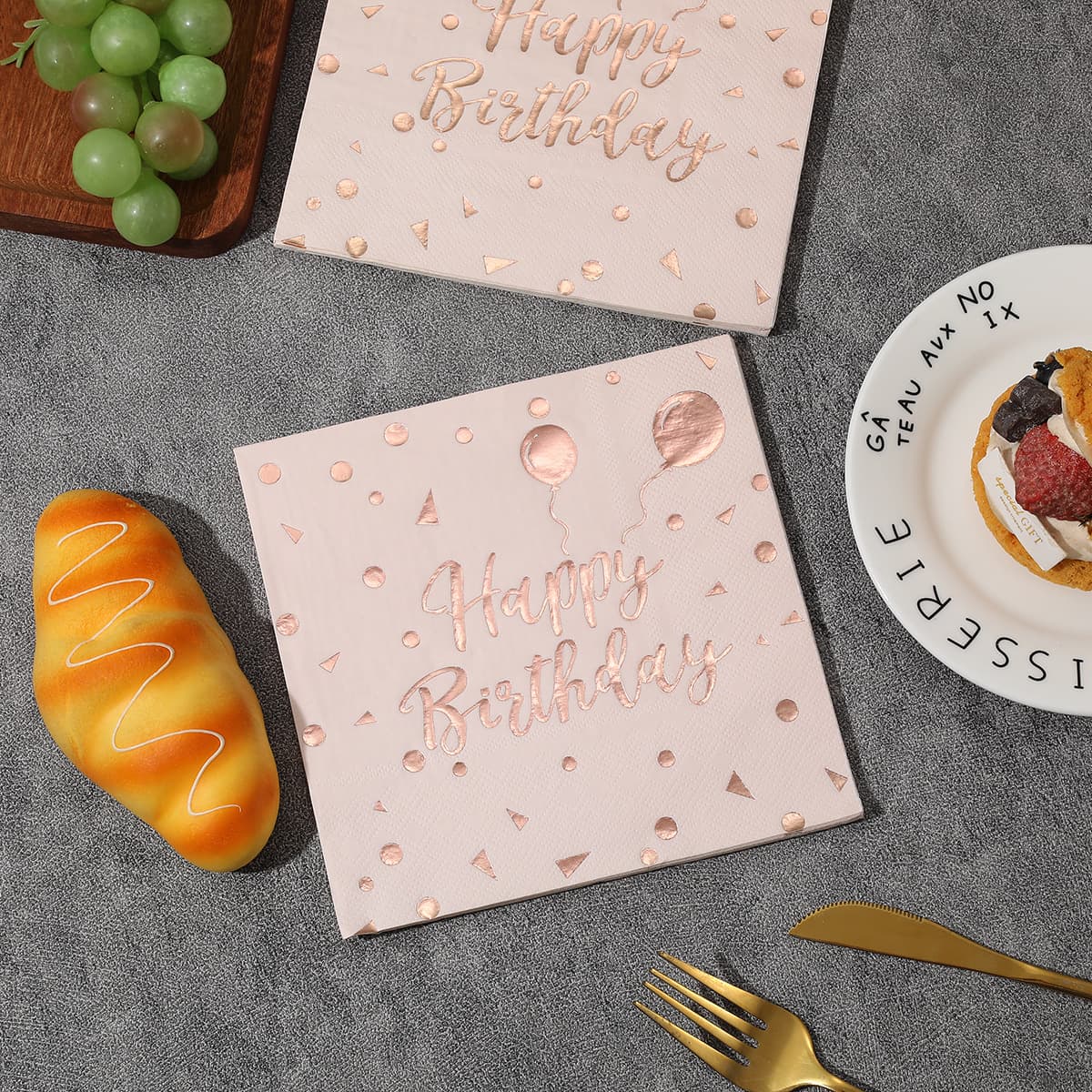 Servilletas con mensaje de cumpleaños estampadas en caliente