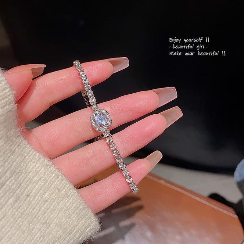 Brazalete de circón cuadrado para mujeres