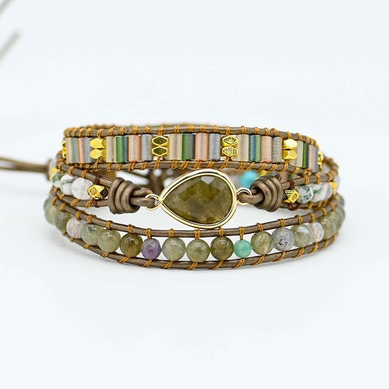 Pulsera de cuero tejida con piedra de gota brillante