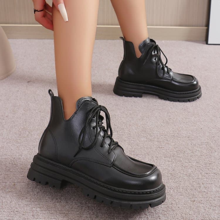 Botas de plataforma para mujer con correas cruzadas