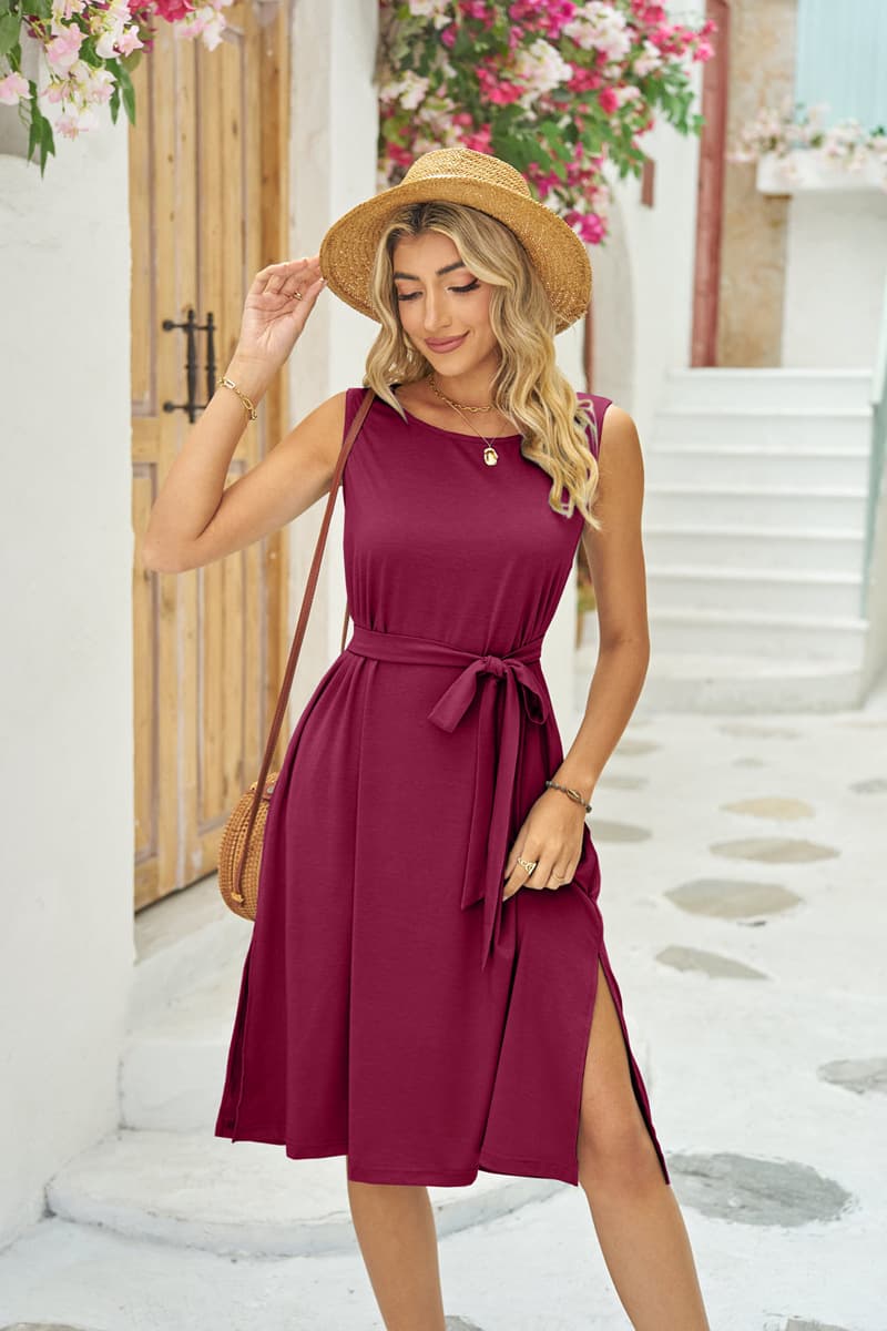 Vestido sin mangas de verano con bolsillos y encaje lateral
