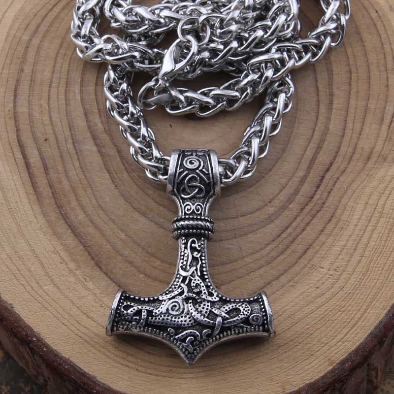 Collar vikingo estilo retro con cadena de cuero