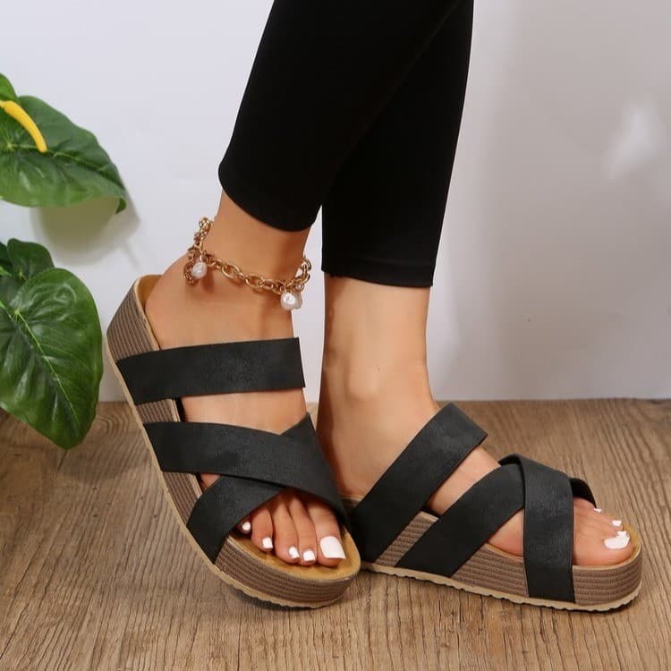 Sandalias playeras con plataforma y tiras tejidas para mujer
