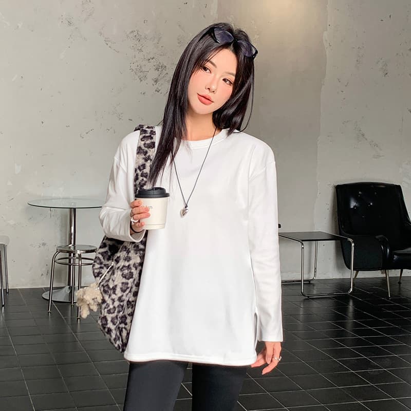 Blusa holgada de manga larga, corte simple para talla grande