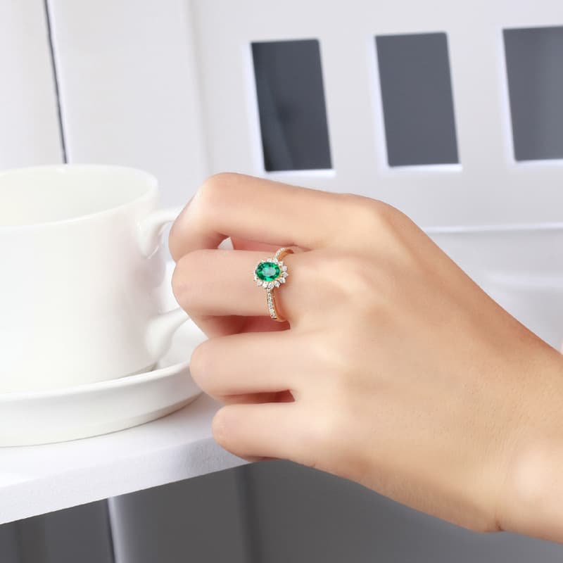 Anillo ajustable con cristales simulados para mujer