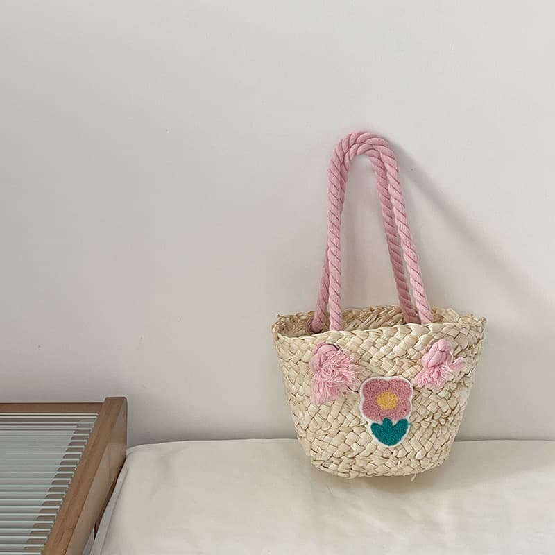 Bolsa mensajera infantil de paja tejida artesanal