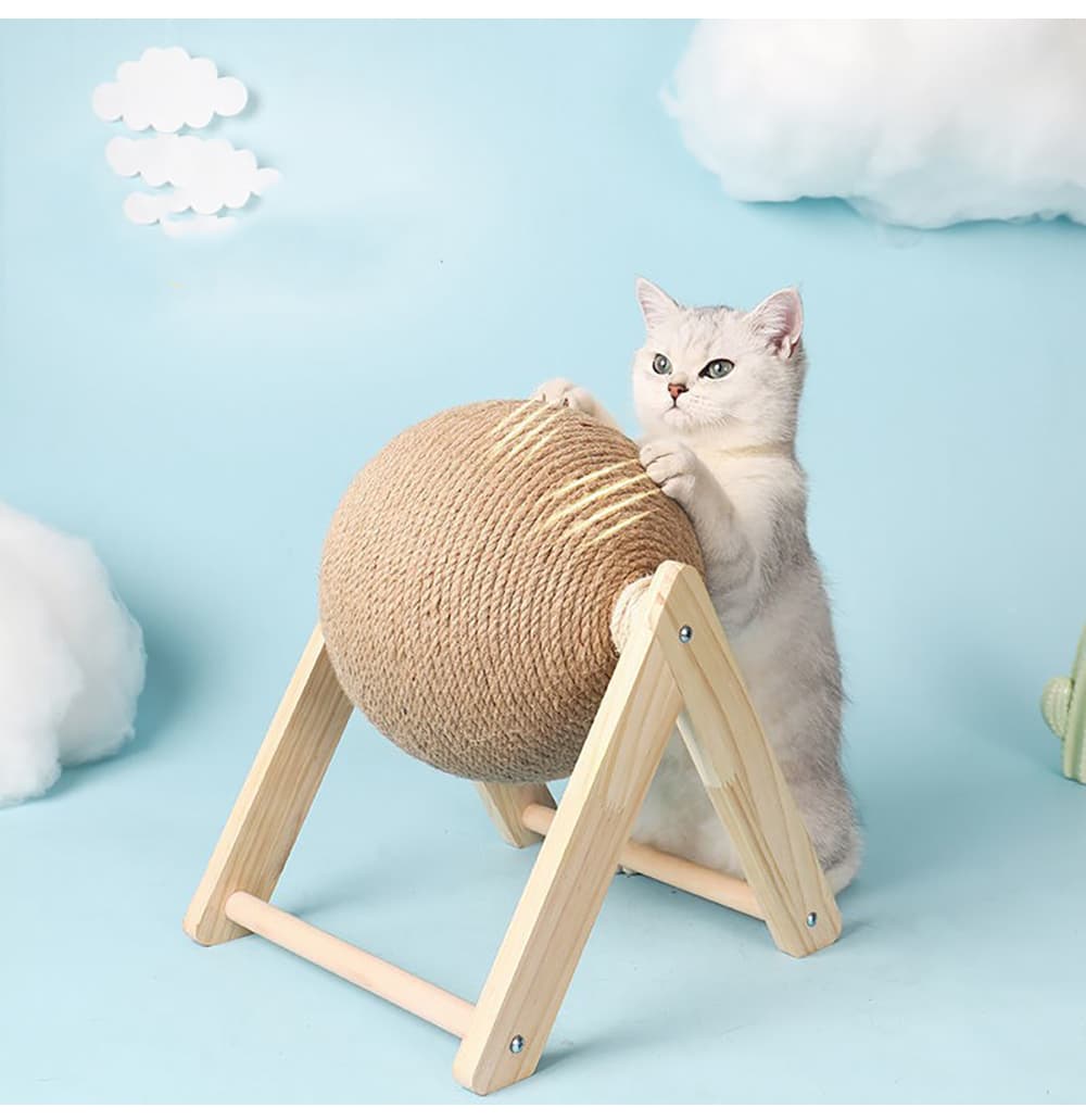 Poste rascador para gatos con bola de sisal