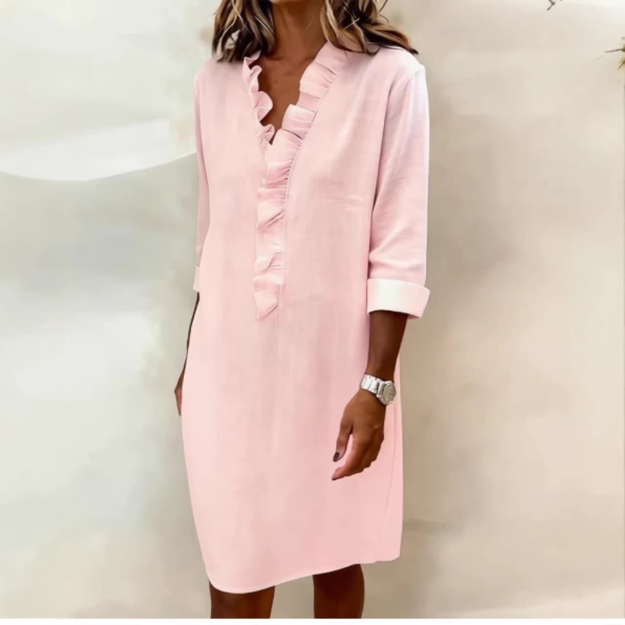 Vestido tipo camisa con mangas largas y volantes