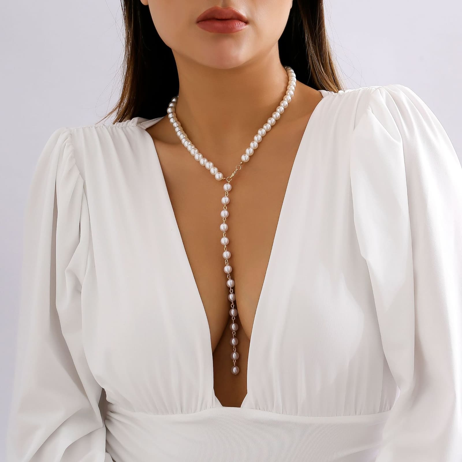 Collar retro de cadena con perlas redondas