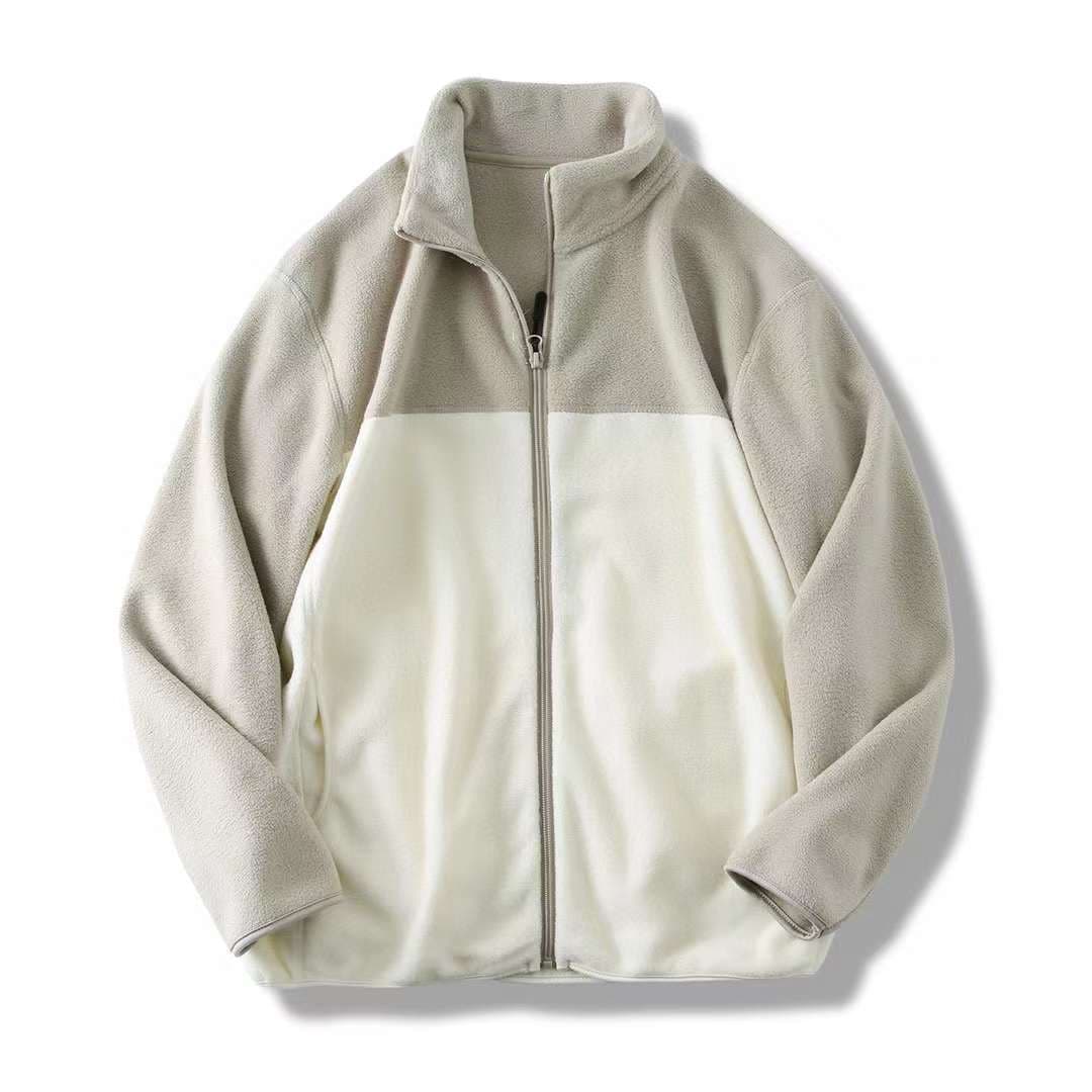 Chaqueta de felpa polar con cierre y detalles de contraste