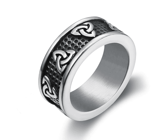 Anillo símbolo Trinidad en acero inoxidable