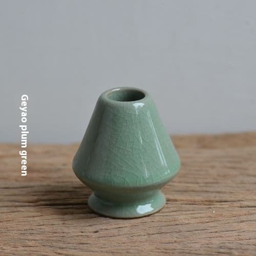 Soporte de cerámica para batidor de té