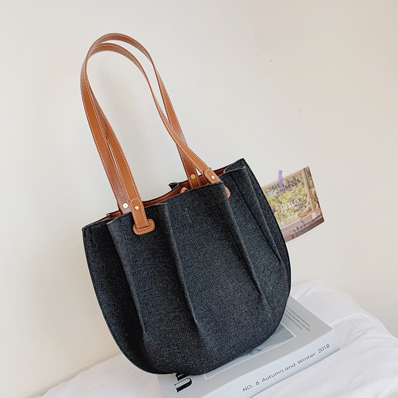 Bolsa tipo tote con pliegues - material resistente
