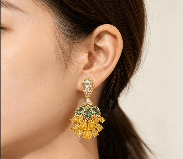 Aretes de cristal boho con diseño vintage en rosa y verde