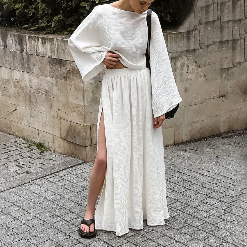 Conjunto de blusa algodón y falda larga con abertura