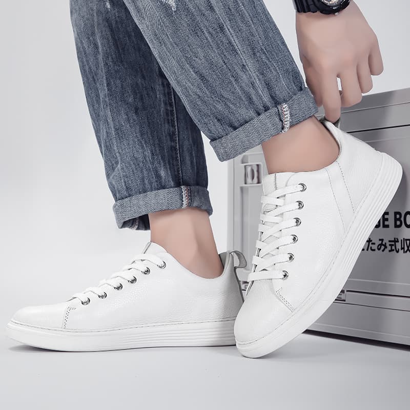 Zapatilla de cuero con corte bajo estilo retro