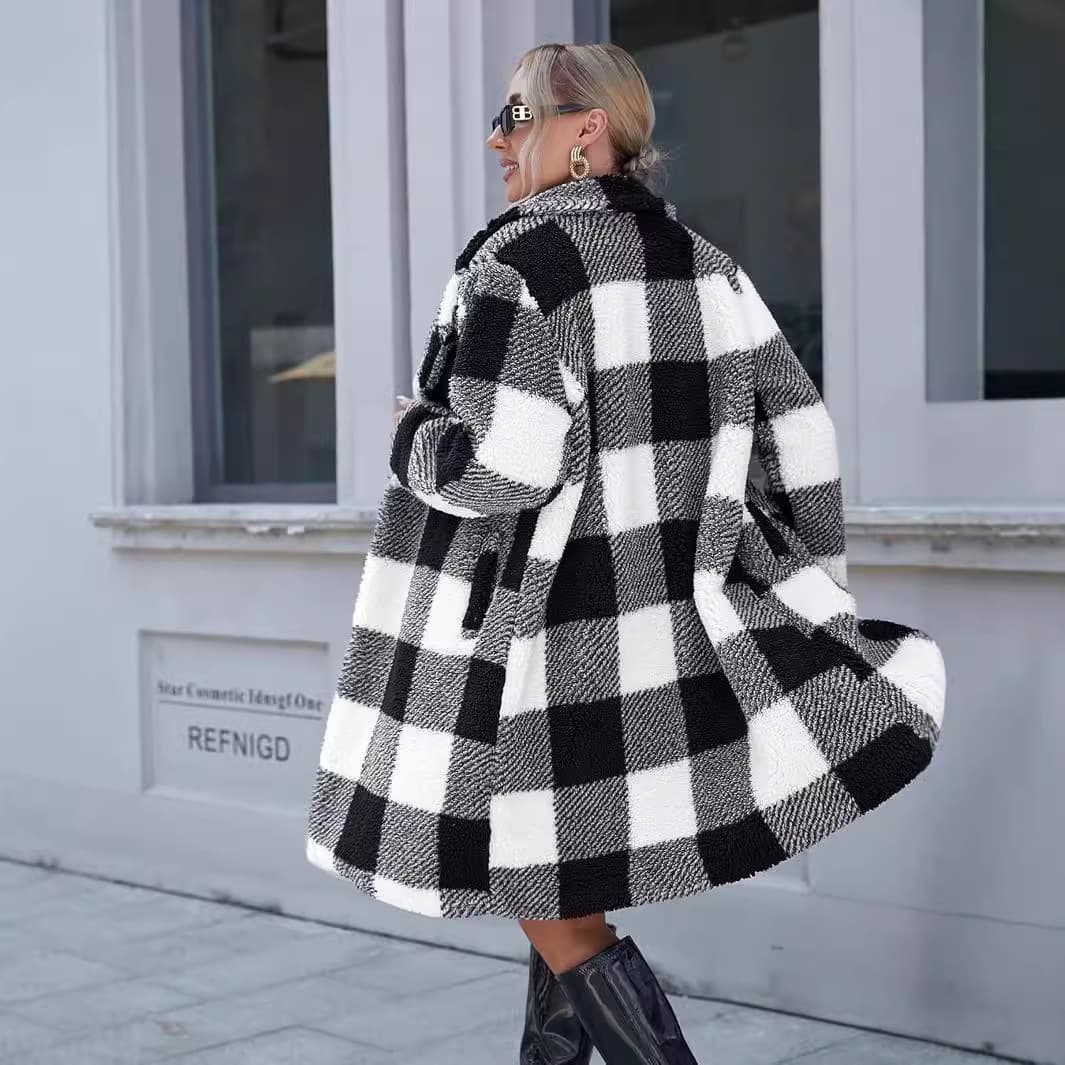 Abrigo largo para mujer con estampado de cuadros