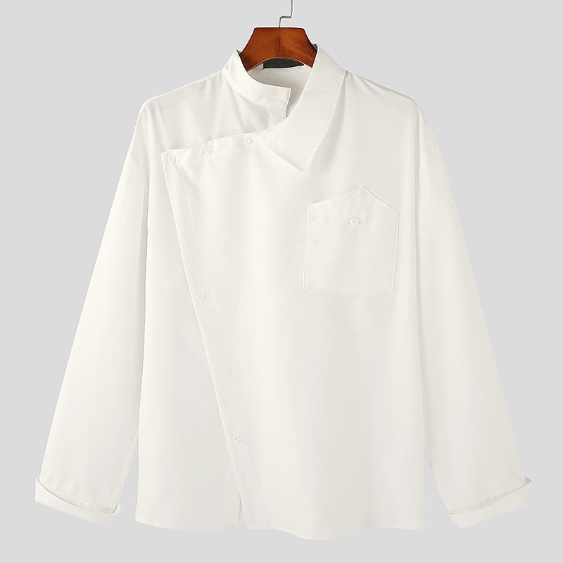 Camisa de hombre solapa irregular corte suelto