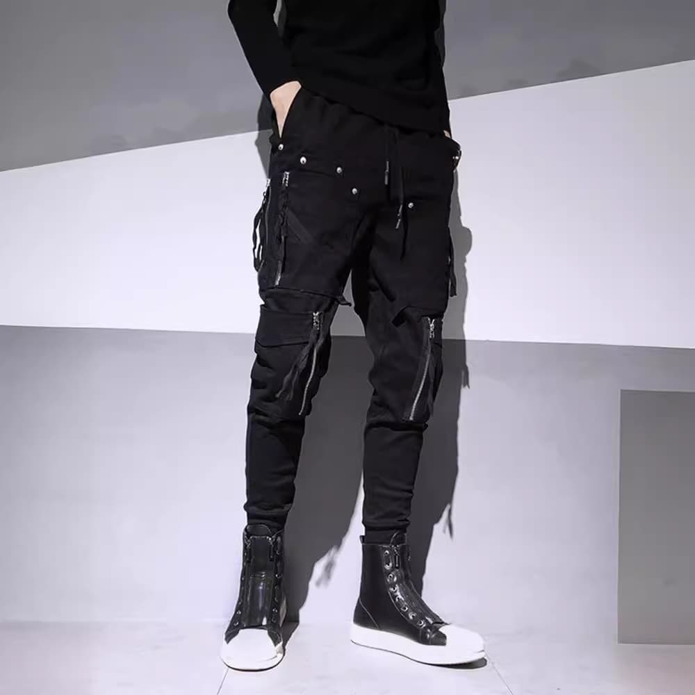 Pantalón harem tapered con detalles de cierre para hombre