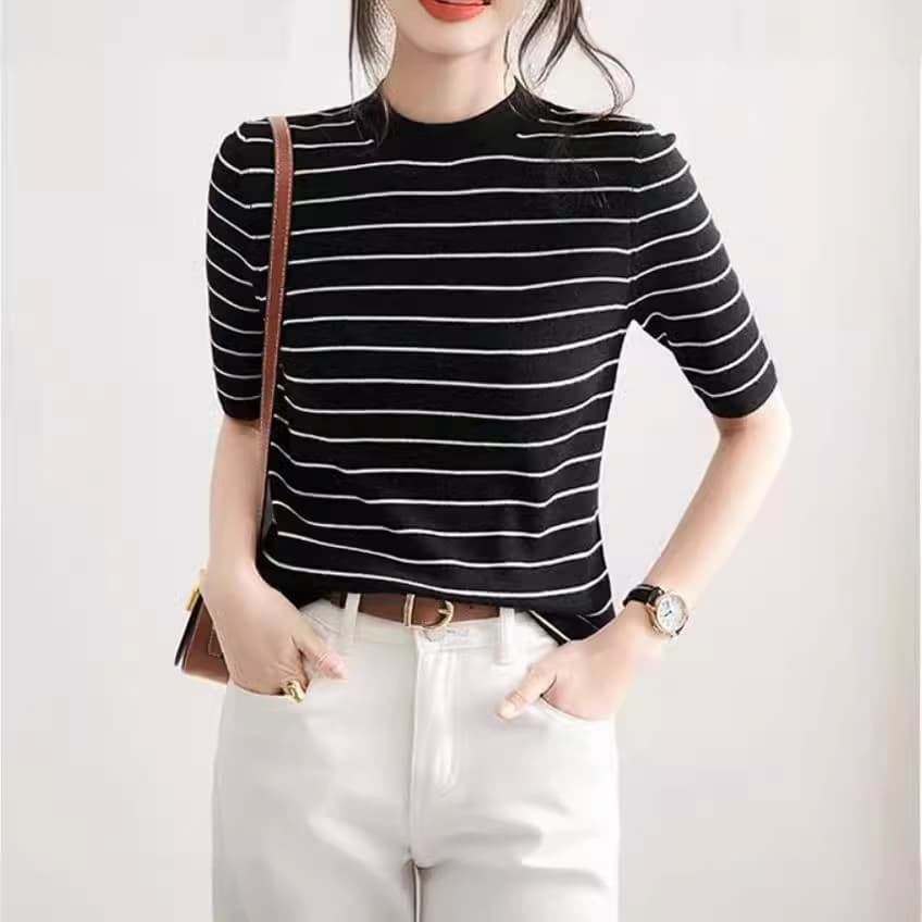 Suéter vintage de rayas mangas cortas cuello redondo