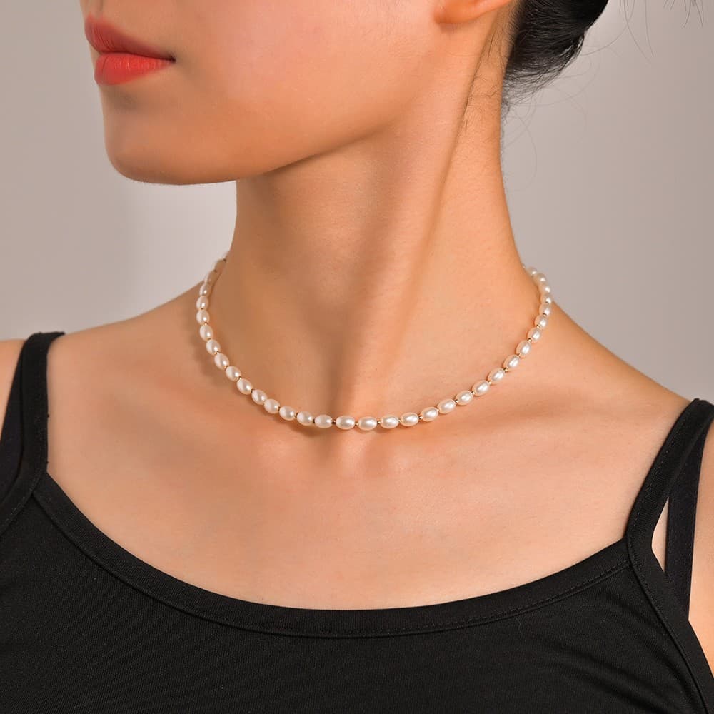 Collar bohemio estilo océano con estrella de mar y corazón