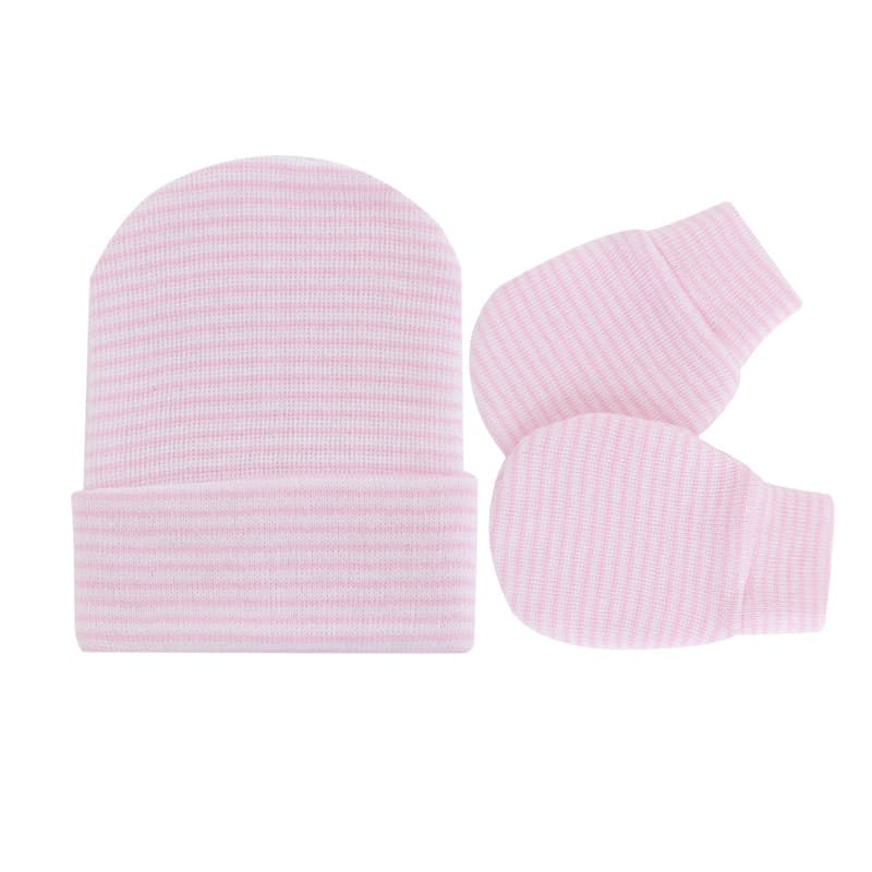 Set gorro y guantes tejidos para bebé