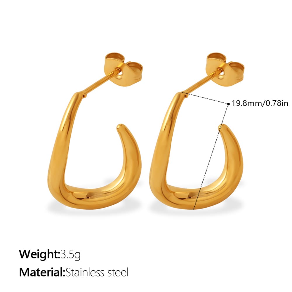 Aretes minimalistas brillantes con textura 3d