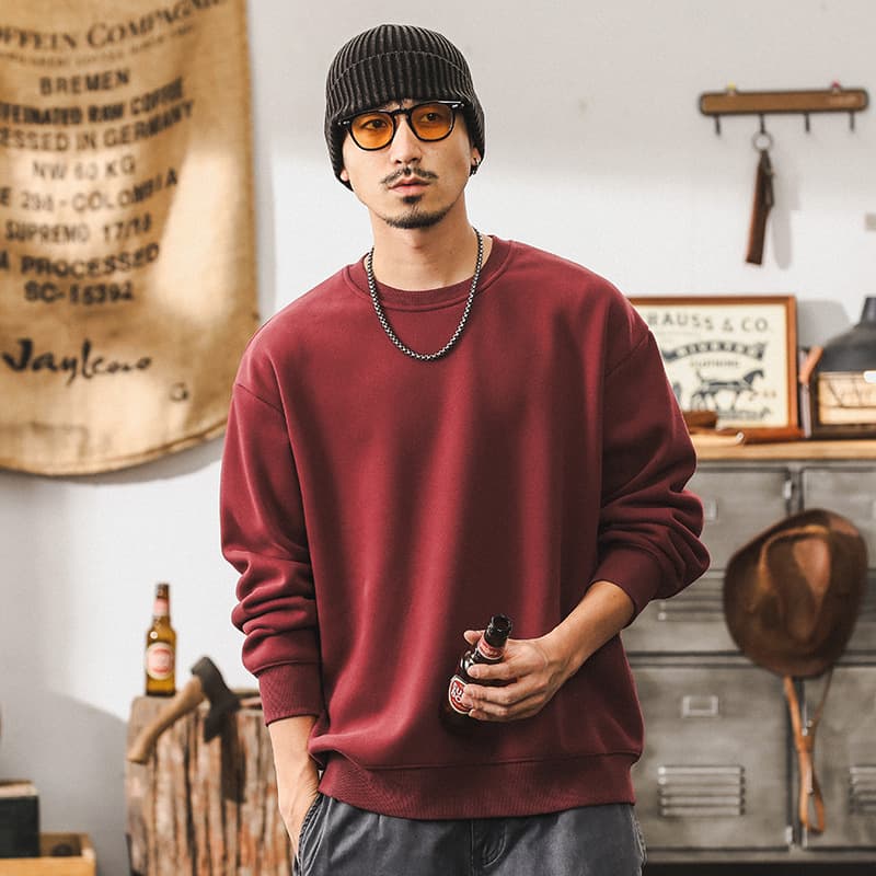 Polera manga larga suelta para hombre rojo granate