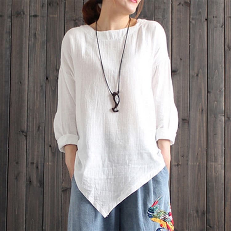 Blusa de algodón y lino con bajo irregular