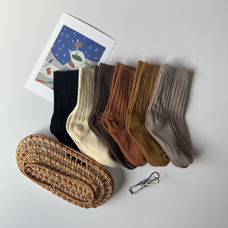 Calcetines retro coreanos de tubo para niños