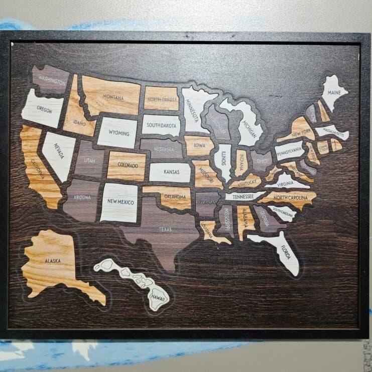 Marco decorativo de madera para recuerdos de viajes