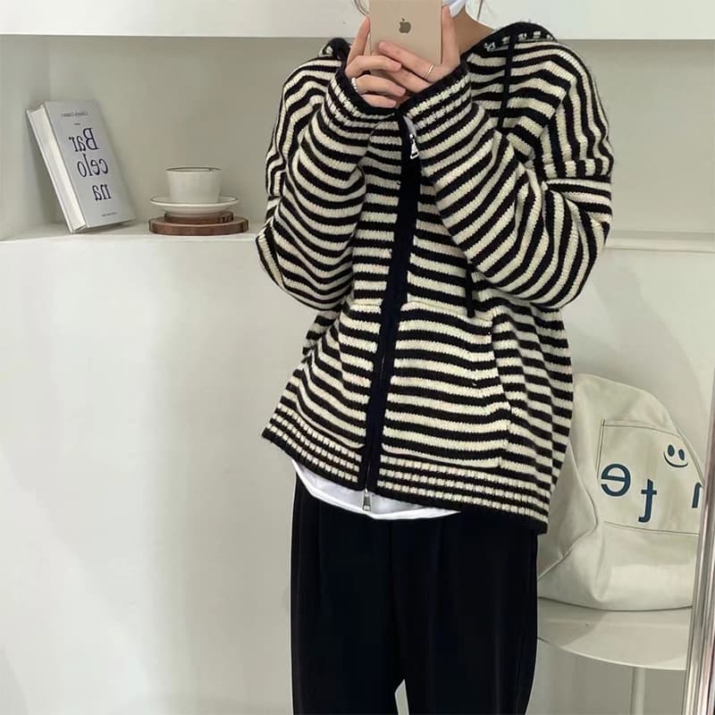 Cardigan de invierno con rayas para mujer