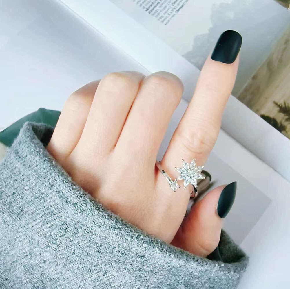 Anillo giratorio de plata S925 con copo de nieve