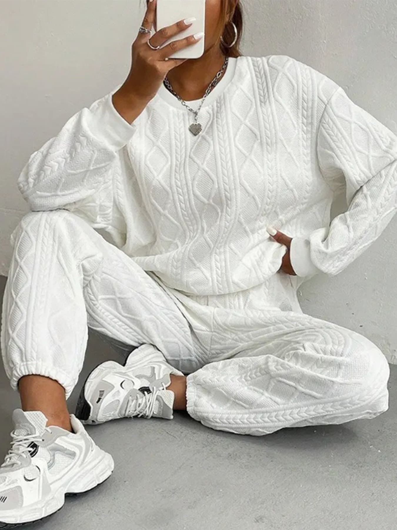 Conjunto de suéter y pantalones jacquard manga larga