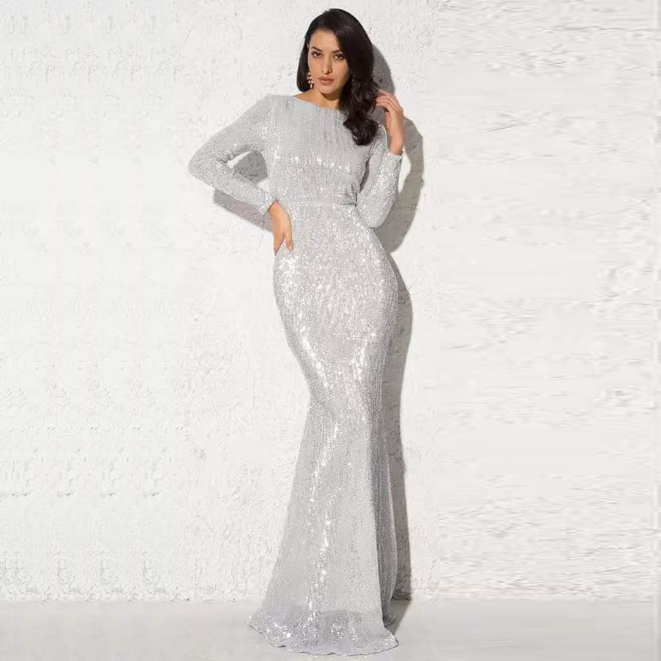 Vestido largo de lentejuelas con manga larga