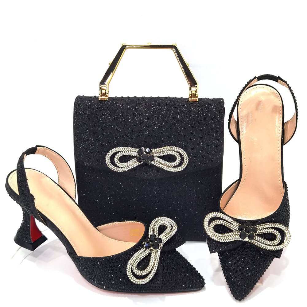 Zapato de tacón alto para mujer con bolsa