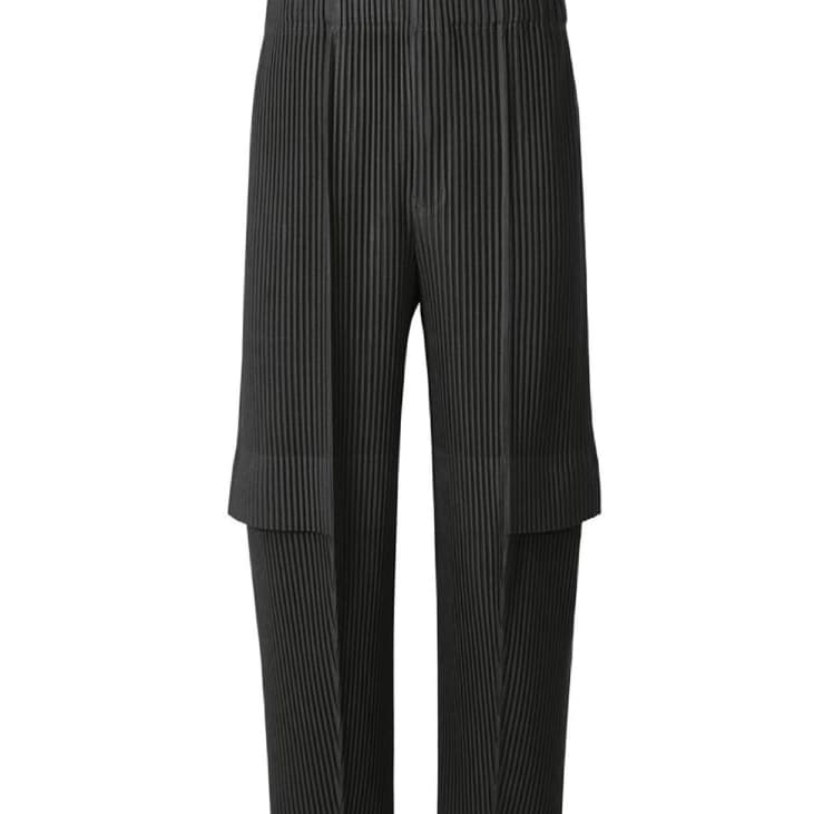 Pantalón ancho para hombre con pliegues elegantes