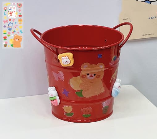 Caja organizadora de escritorio de hierro artístico