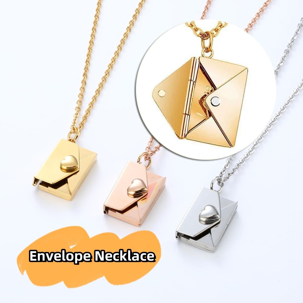 Collar con colgante de sobre en forma de corazón con mensaje secreto