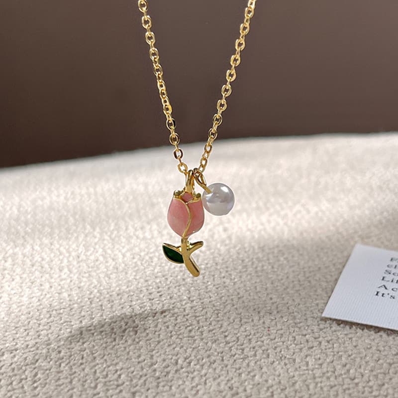 Collar de perla con colgante tulipán para mujer