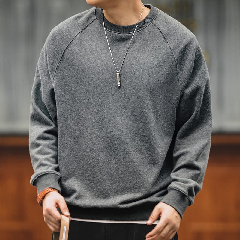 Sudadera cuello redondo con tejido pesado lavado retro