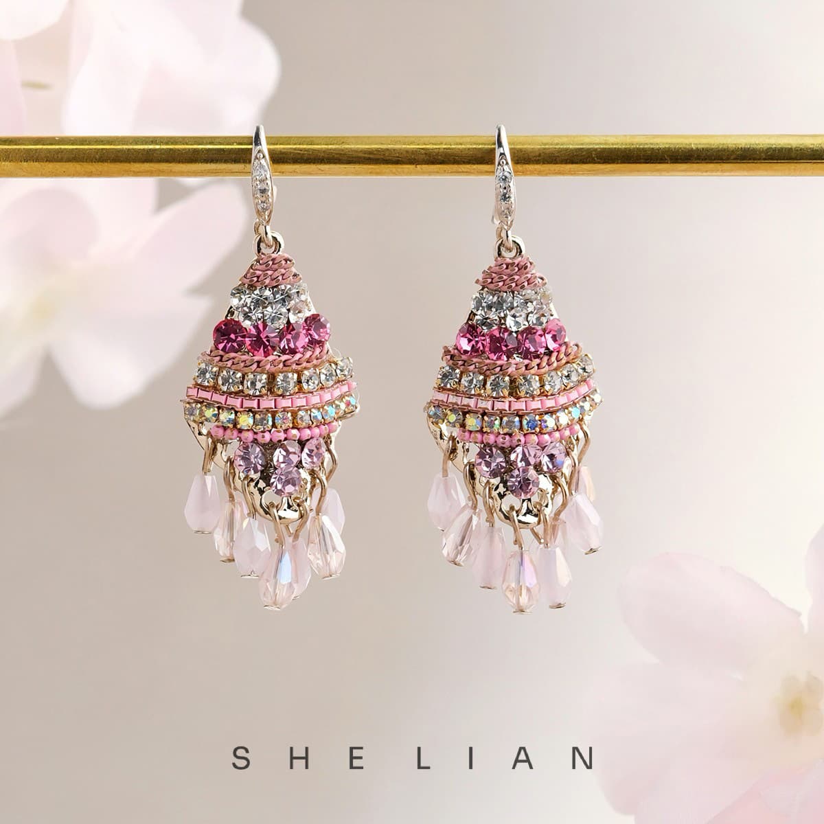 Aretes con diseño étnico para mujer