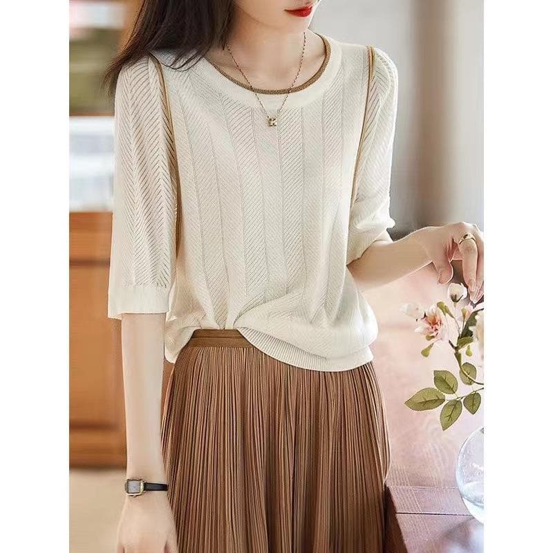 Top holgado de verano con mangas medias