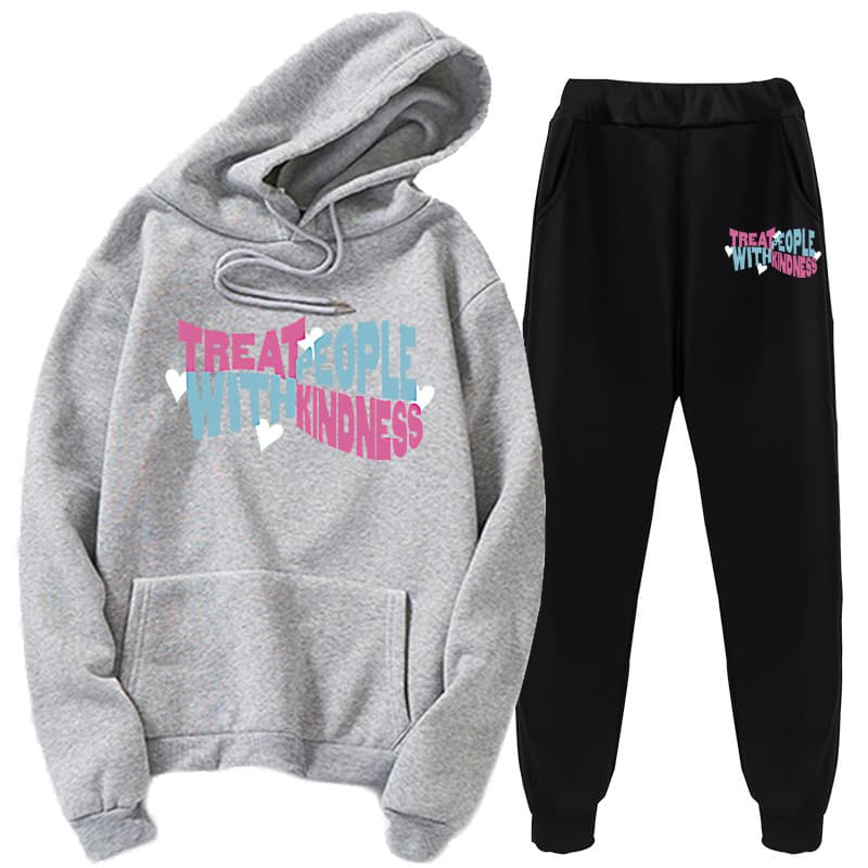Conjunto de sudadera con capucha y pantalones largos