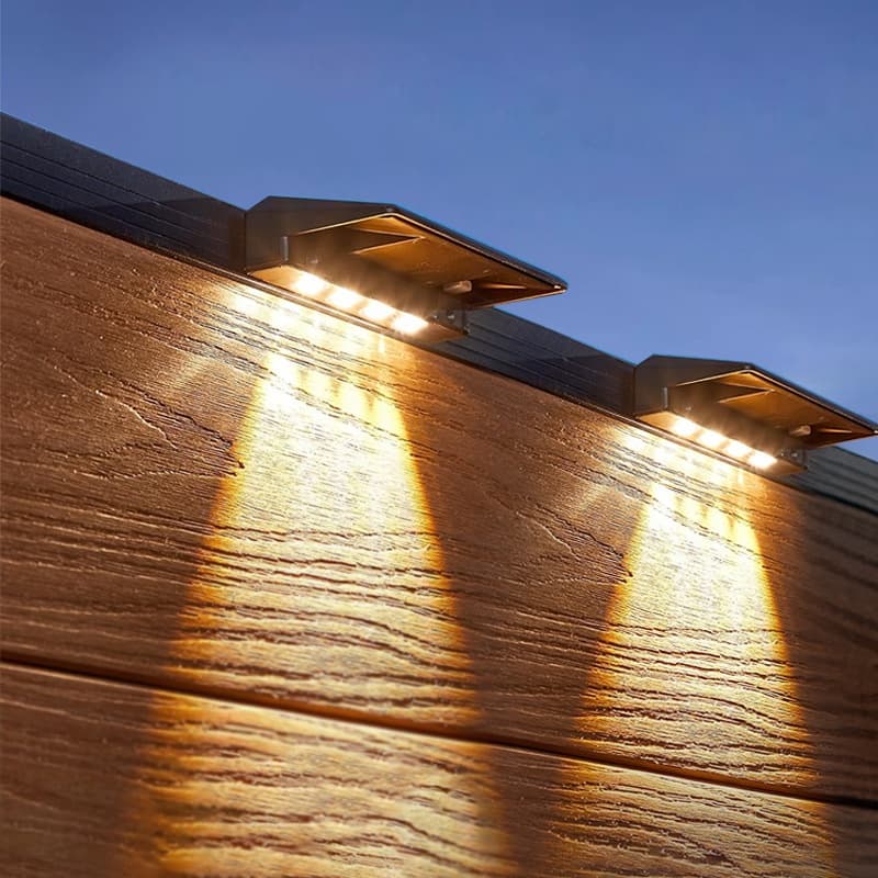 Lámpara solar exterior con sensor de movimiento