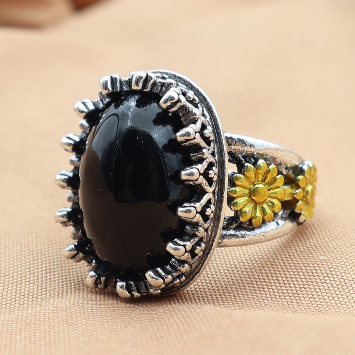 Anillo de pareja dorado y negro de dos tonos