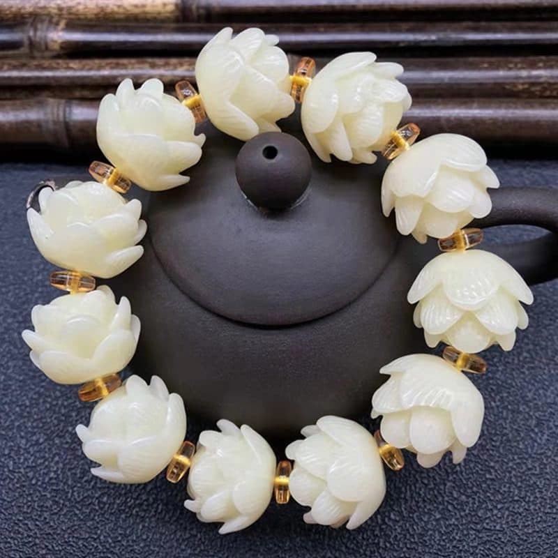 Pulsera de loto blanco de tres capas