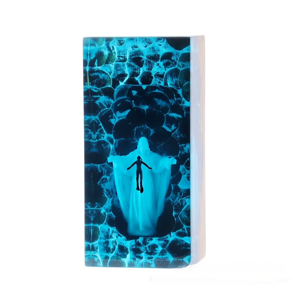 Lámpara nocturna decorativa de resina con tema Jesús